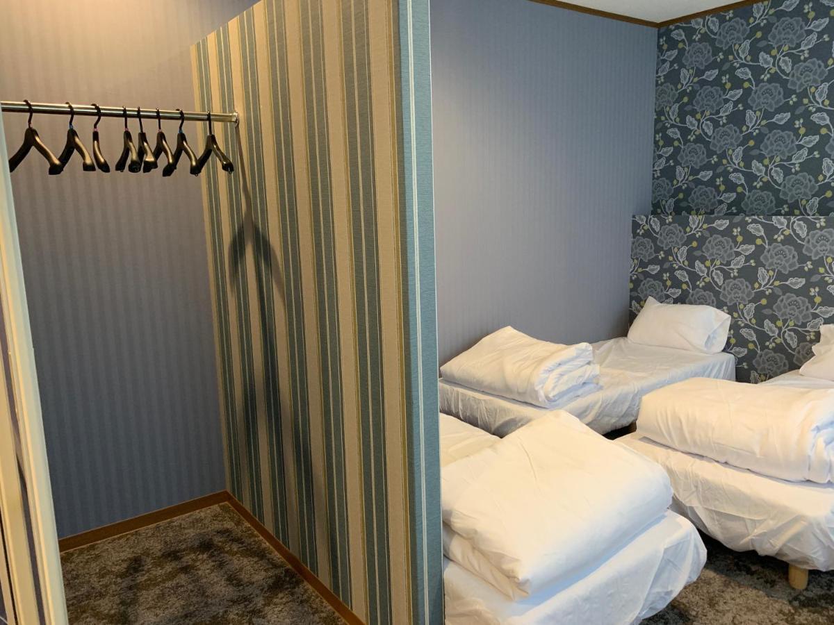 Ao Dazaifu Aparthotel Chikushino Exteriör bild